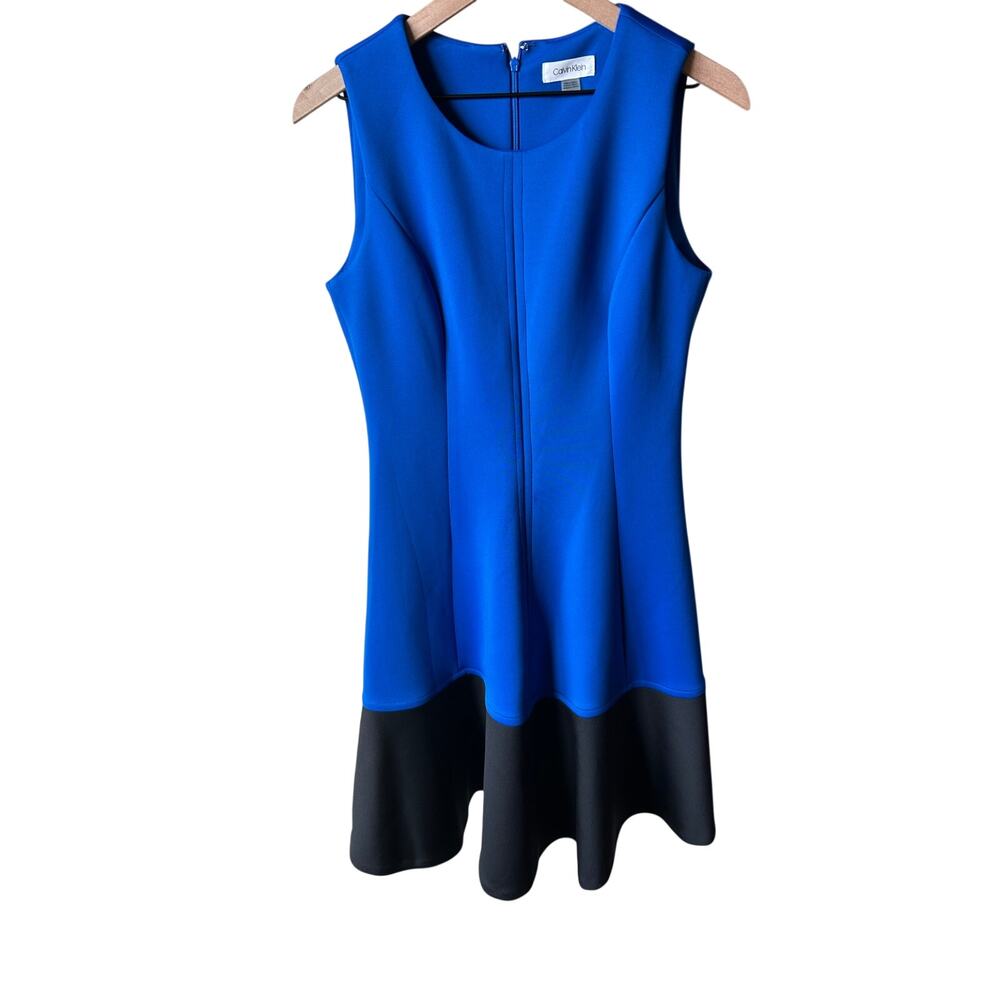 Calvin Klein Blue & Black Contrast Fit-and-Flare Cocktail Dress Size 8